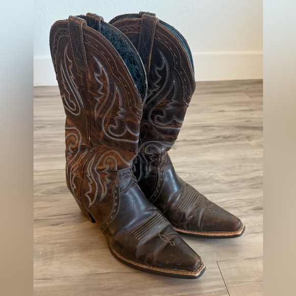 Ariat Brown Leather Embroidered Western Country Cowgirl Boots Women’s Size 7 - Picture 2 of 7